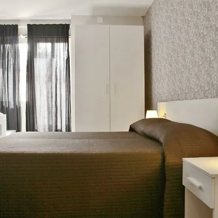 酒店 蔚蓝海湾酒店 4*