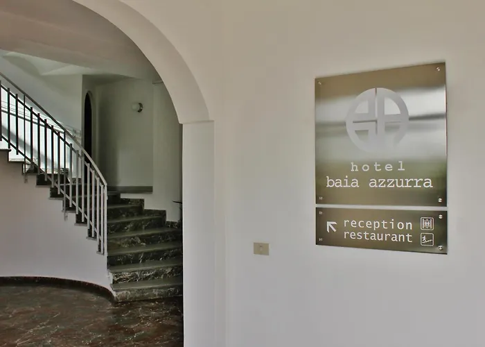 Baia Azzurra Hotel 4*