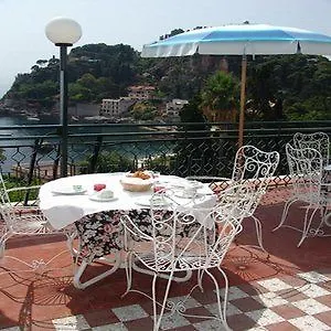 Baia Azzurra Hotel