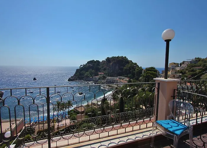 Hotel Baia Azzurra 4*