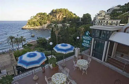 Baia Azzurra Hotel 4*
