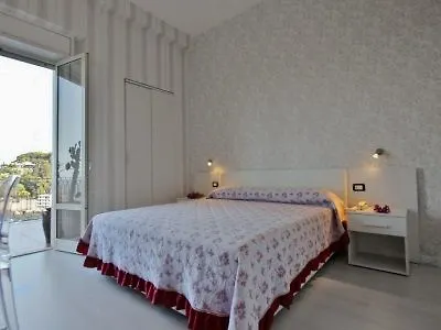 Baia Azzurra Hotel